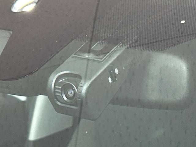 Toyota YARIS CROSS 2023-07 184922-6