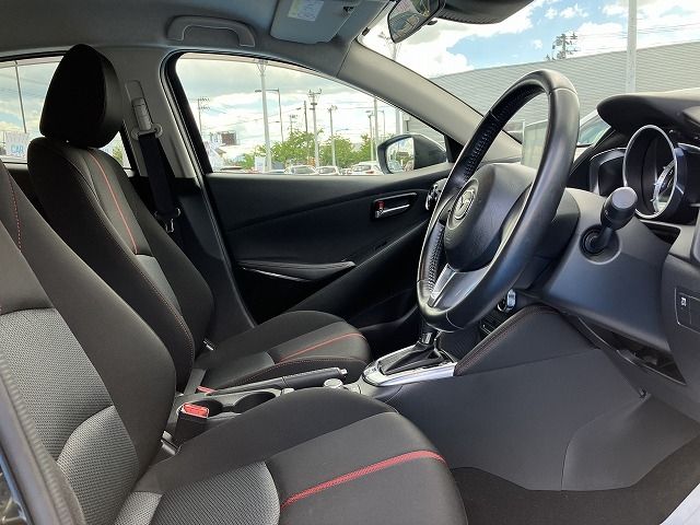 Mazda DEMIO 2016-09 21003-1