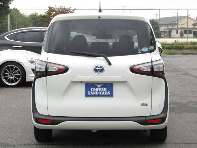 Toyota SIENTA 2017-10 22469-2