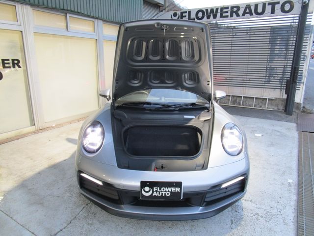 Porsche 911 2020-09 1613-6