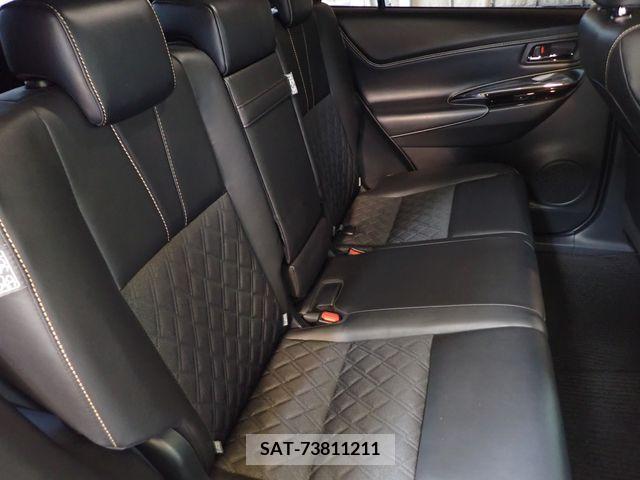 Toyota HARRIER 2017-10 391123-18