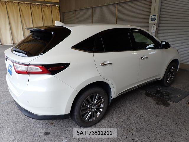 Toyota HARRIER 2017-10 391123-7