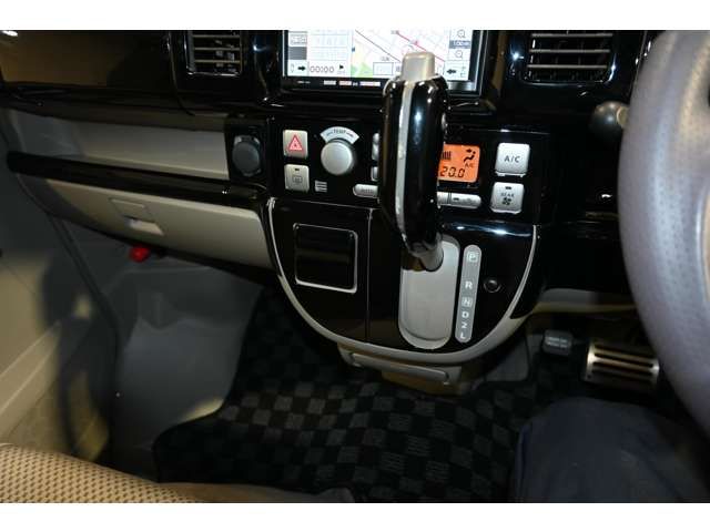 Suzuki EVERY WAGON 2012-05 17156-14