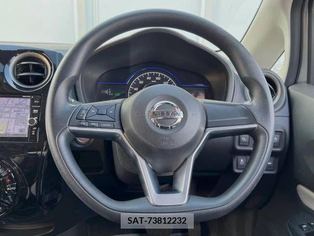 Nissan NOTE 2017-07 365490-11