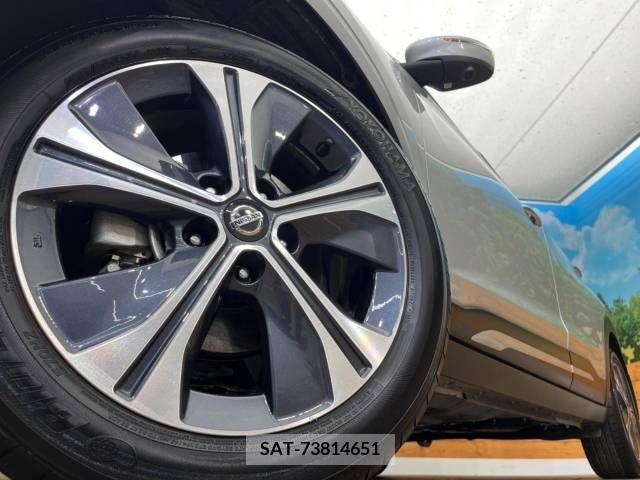 Nissan KICKS 2023-03 377984-13