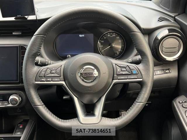Nissan KICKS 2023-03 377984-11