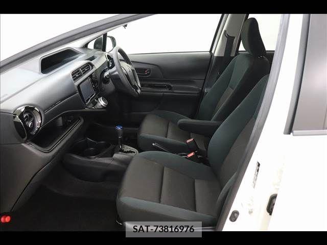 Toyota AQUA 2016-11 292239-11