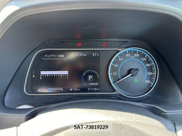 Nissan LEAF 2017-10 383163-3