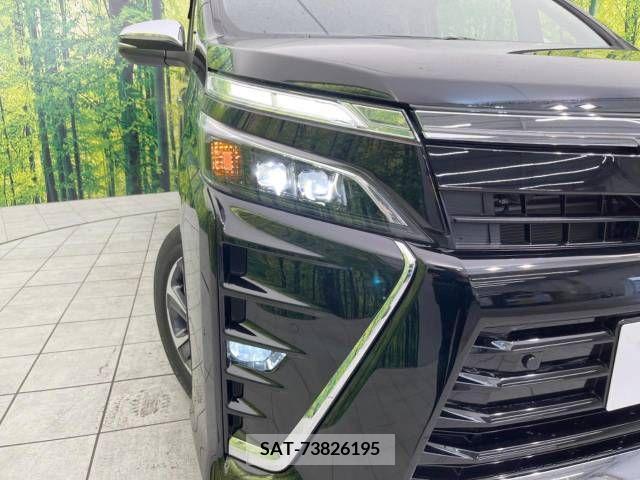 Toyota VOXY 2019-03 289016-13