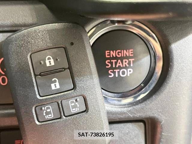 Toyota VOXY 2019-03 289016-7
