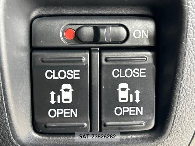 Honda N BOX CUSTOM 2012-09 306725-3