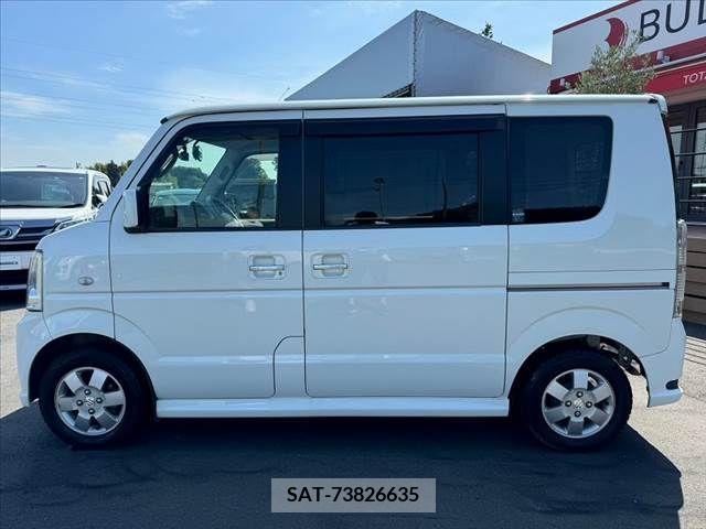Suzuki EVERY WAGON 2011-07 347646-10