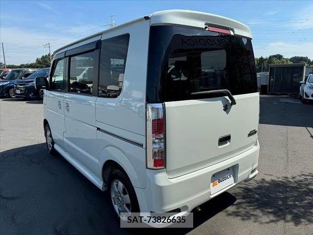 Suzuki EVERY WAGON 2011-07 347646-14