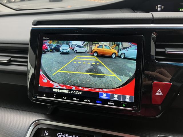 Honda e 2020-09 192681-8