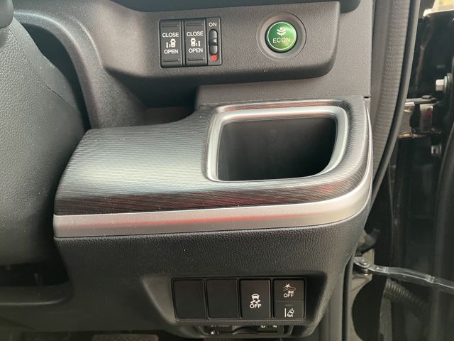Honda e 2020-09 192681-9