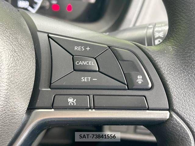 Nissan NOTE 2019-05 336570-6