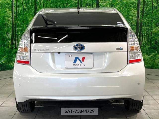 Toyota PRIUS 2010-03 255768-15