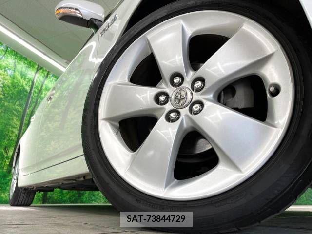 Toyota PRIUS 2010-03 255768-13