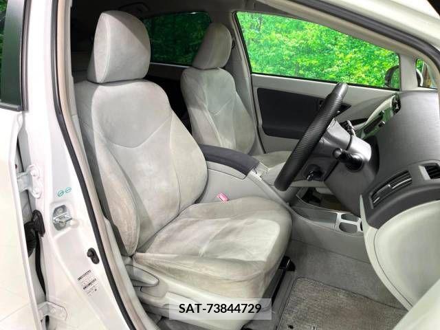Toyota PRIUS 2010-03 255768-8