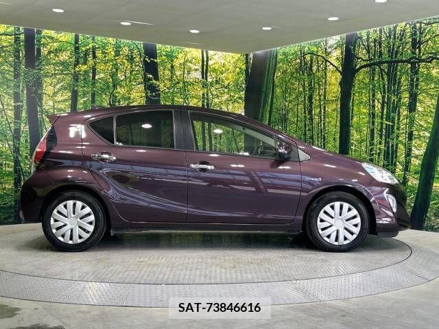 Toyota AQUA 2017-02 356224-16