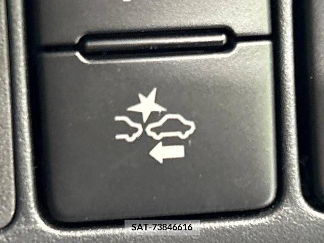 Toyota AQUA 2017-02 356224-4