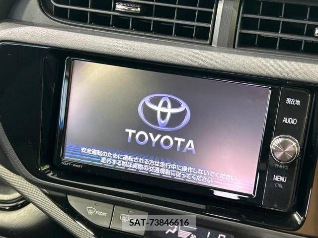 Toyota AQUA 2017-02 356224-2