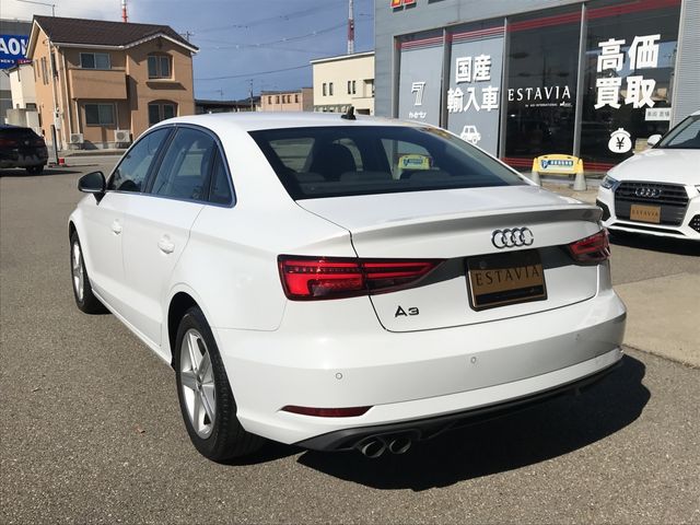 Audi A3 SEDAN 2019-12 16628-2