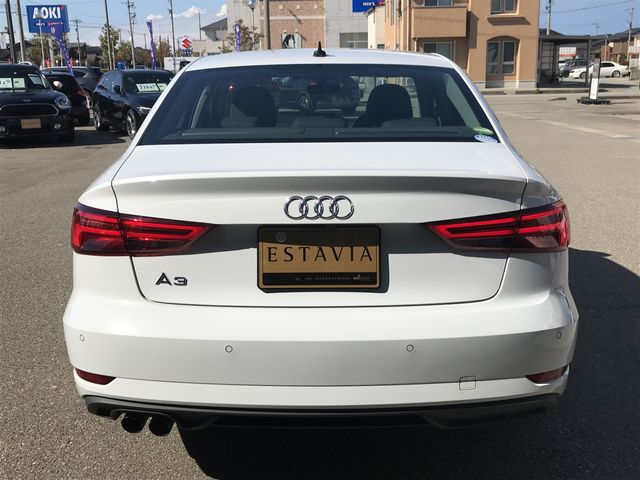 Audi A3 SEDAN 2019-12 16628-24