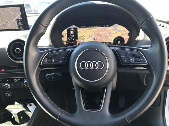 Audi A3 SEDAN 2019-12 16628-10
