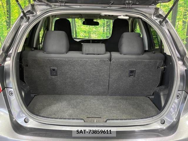 Toyota VITZ 2017-04 382099-10