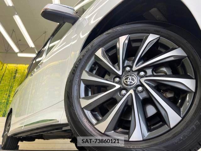 Toyota VOXY HYBRID 2023-01 336815-13