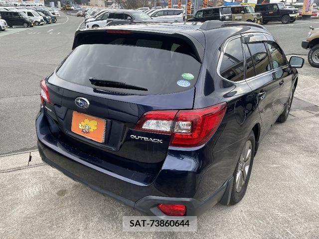 Subaru OUTBACK 2017-06 221104-2