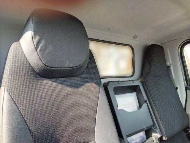 Mitsubishi CANTER 2022-01 21846-19