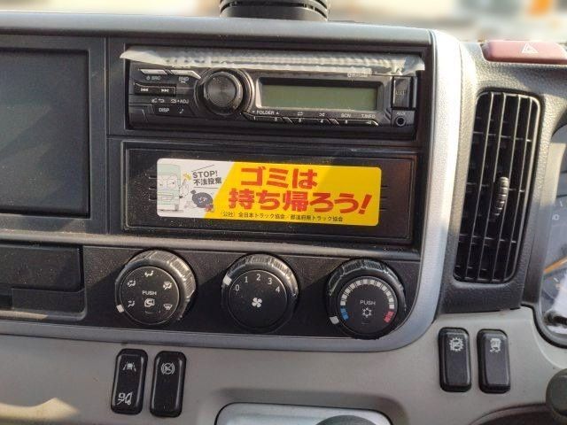 Mitsubishi CANTER 2022-01 21846-22