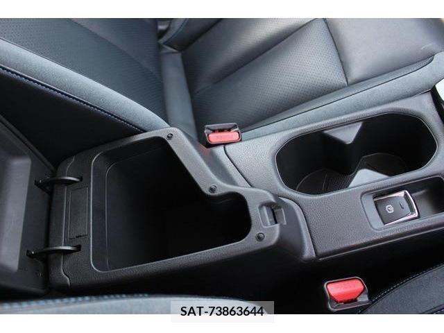 Nissan LEAF 2019-09 244733-17