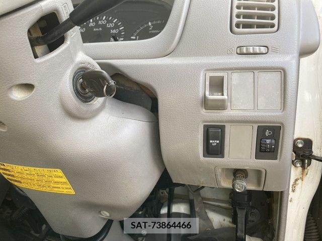 Hino DUTRO 2011-02 359475-22