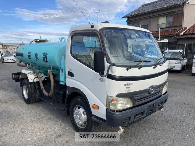 Hino DUTRO 2011-02 359475-0