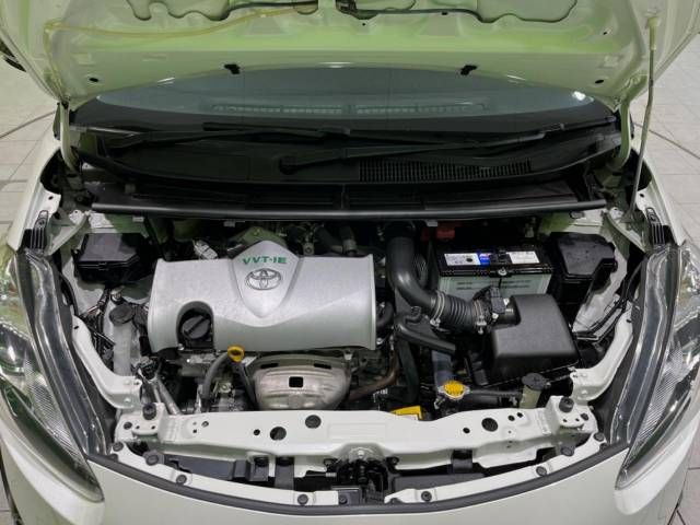 Toyota SIENTA 2017-04 187387-18