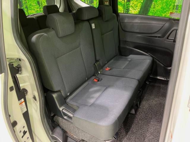 Toyota SIENTA 2017-04 187387-8