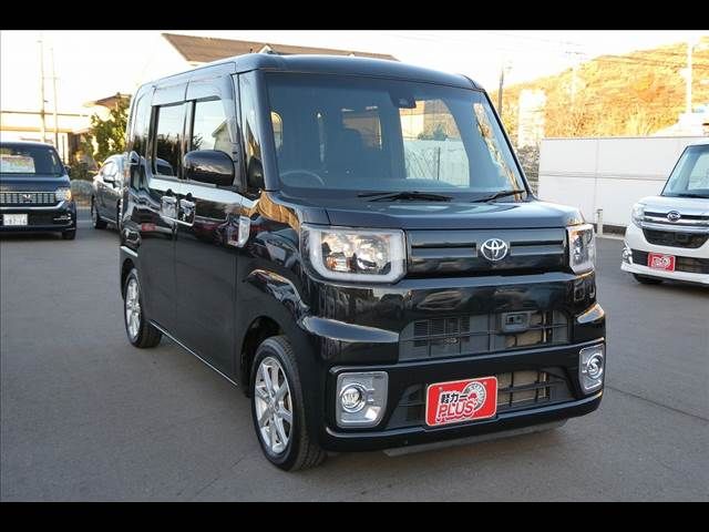 Toyota Pixis Mega 2017-06 28683-15