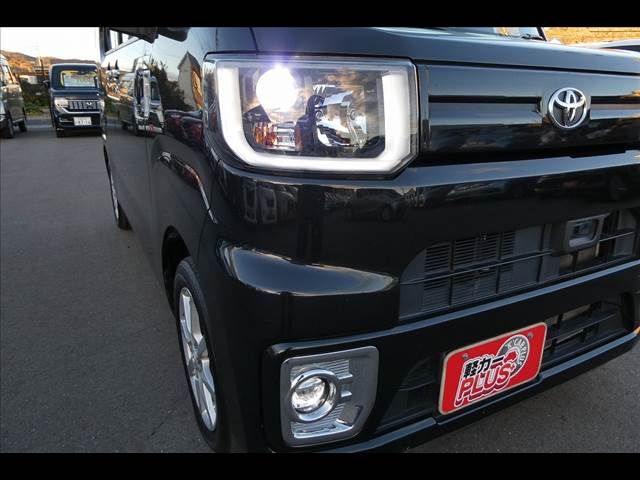 Toyota Pixis Mega 2017-06 28683-18