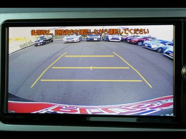 Toyota Pixis Mega 2017-06 28683-6