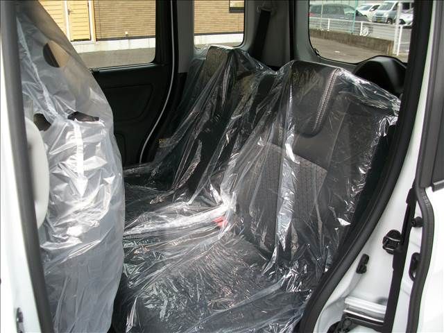 Suzuki SPACIA 2023-08 189295-10