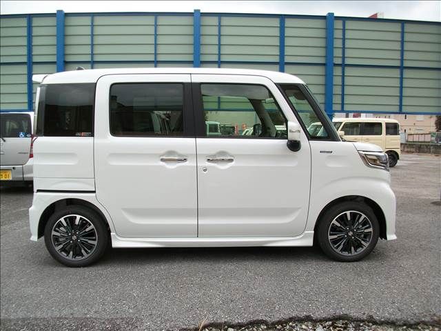 Suzuki SPACIA 2023-08 189295-6