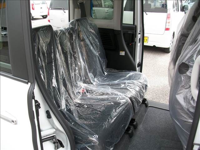 Suzuki SPACIA 2023-08 189295-12