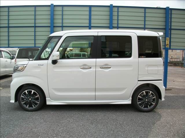 Suzuki SPACIA 2023-08 189295-7
