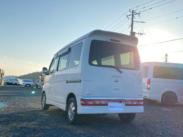 Daihatsu ATRAI WAGON 2007-01 184233-5
