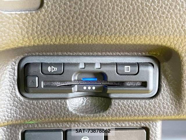 Honda N BOX 2021-07 278446-7