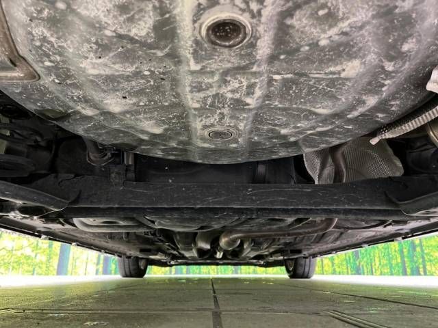 Nissan NOTE 2018-10 28820-19