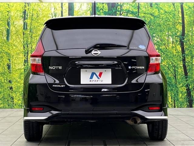 Nissan NOTE 2018-10 28820-15